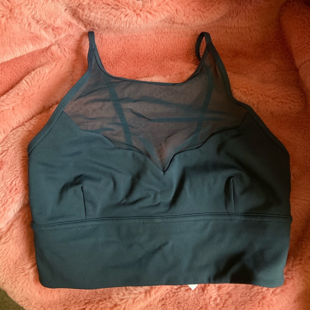 Lululemon sports bra size 2